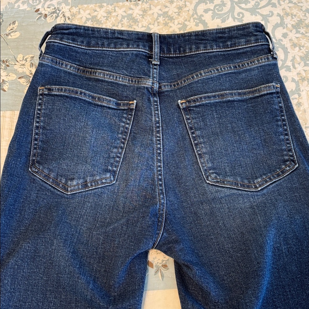 GAP VINTAGE SLIM SKY HIGH DARK WASH JEANS in Size 28/6R - Picture 6 of 7